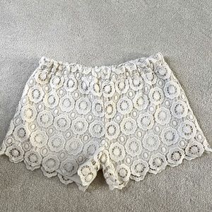 Eyelet short